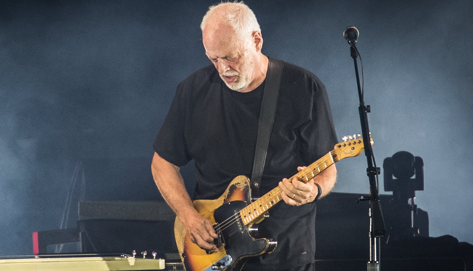 David Gilmour live in concert