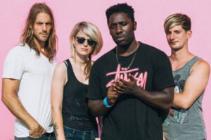 2015BlocParty_press_020915-696x462