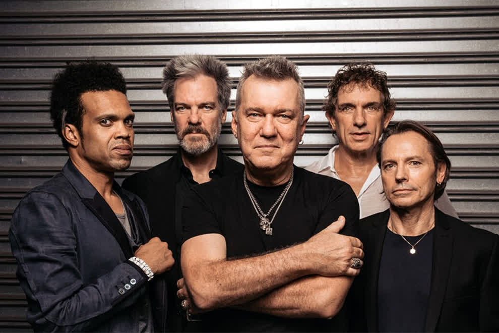 cold-chisel-H-0817-pic-daniel-boud.990x660