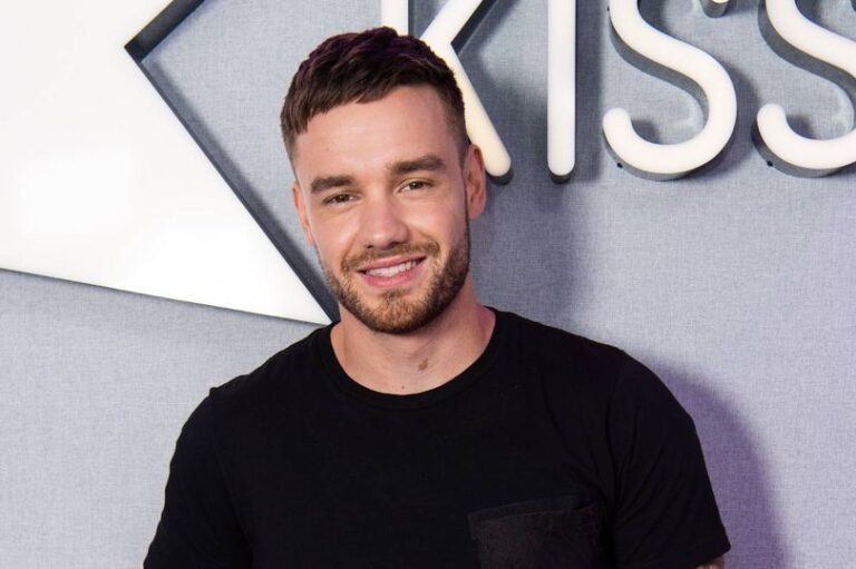 1_Liam-Payne-Visits-KISS-FM