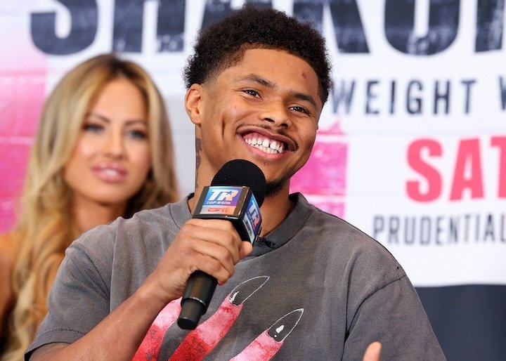 Shakur-Stevenson_mic