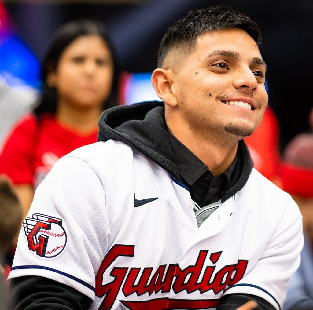 1200px-Andrés_Giménez_(52650006053)_(cropped)