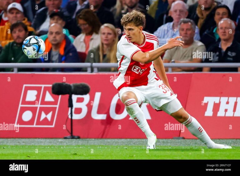 amsterdam-netherlands-august-31-mika-godts-afc-ajax-during-the-uefa-champions-league-play-off-round-second-leg-match-of-afc-ajax-and-pfc-ludog-2RN71CF