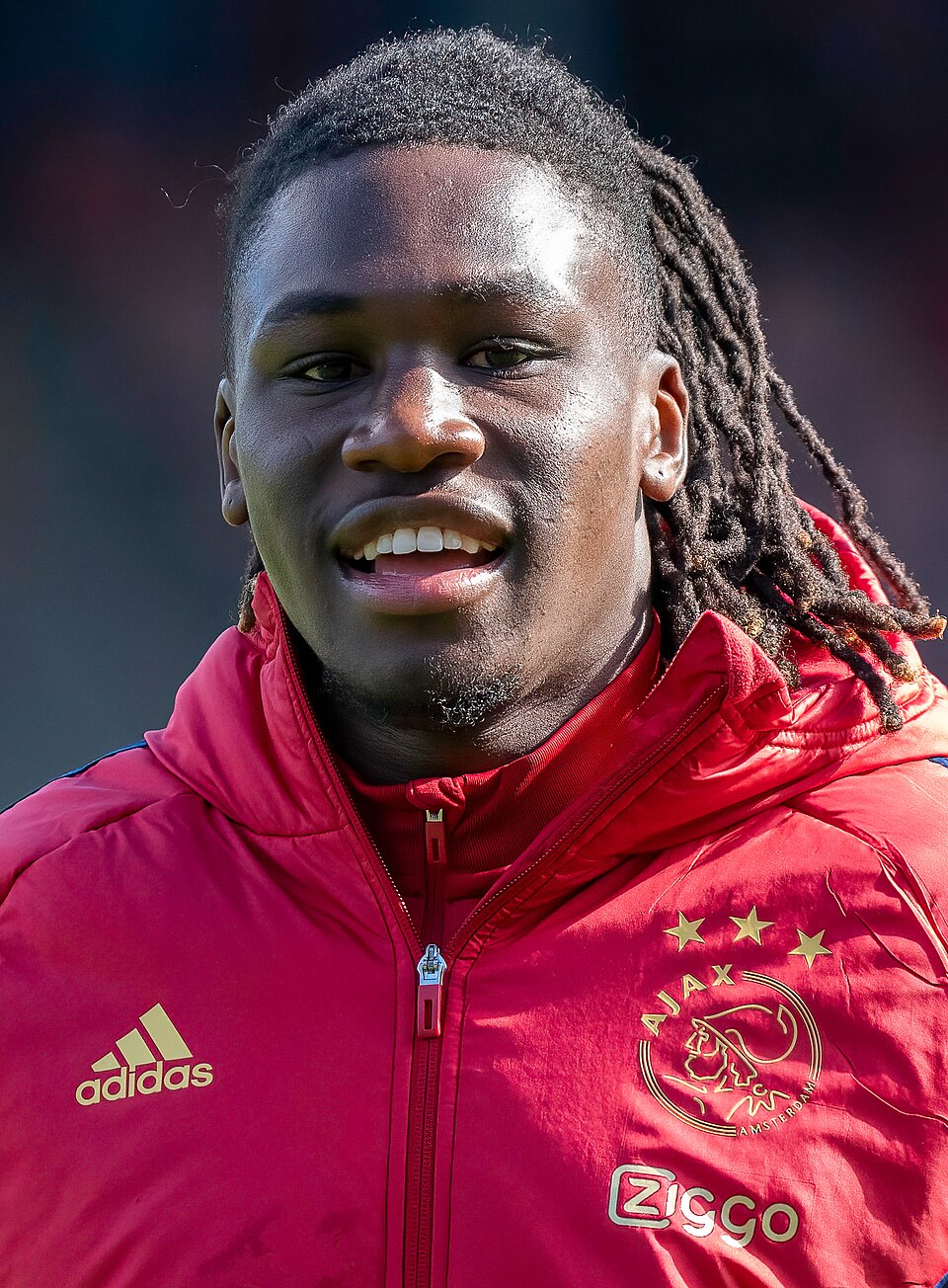 GAE_-_Ajax_-_52788531068_(Calvin_Bassey)