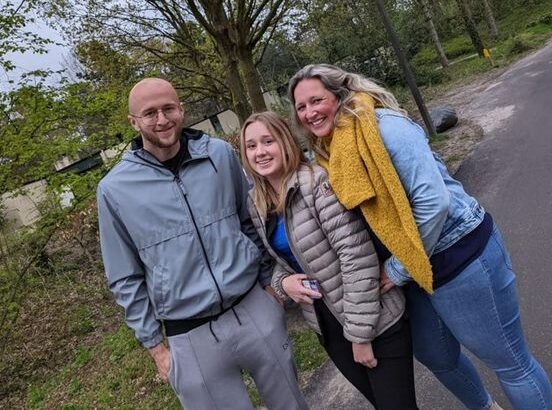 9c89b536-39fa-3fe5-b612-6585ab8865e4