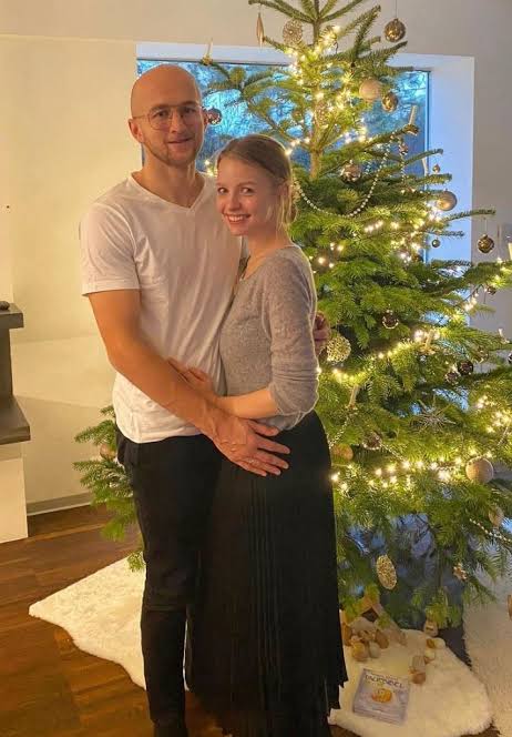 images-2025-08-26T091337.399