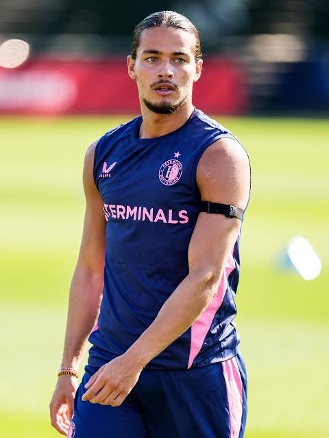 images-2025-08-26T092052.262