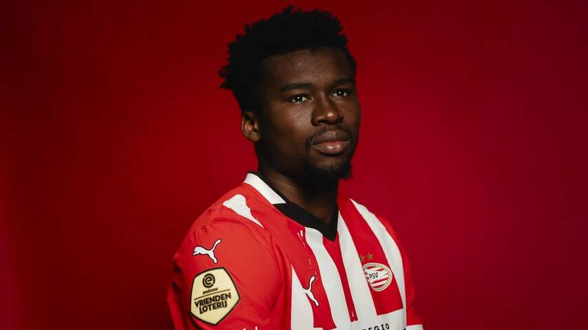 psv-strikt-gewenste-defensieve-versterking-nagalo-komt-voor-7-miljoen-euro