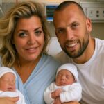 1755430133691-768x512 (2)